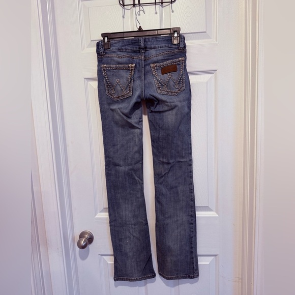 Wrangler Retro Sadie Low Rise Bootcut Bundle 2 Jeans Size 0 x 34. - Picture 3 of 11